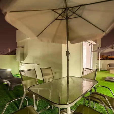 Levi Suites Apartament *